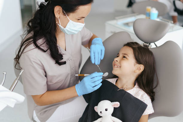 Best Emergency Tooth Extraction in Wolf Lake, MI